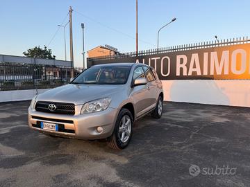 Toyota RAV 4 2.0 Benzina 152 Cv Automatica
