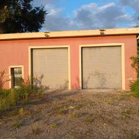 Porzione di terreno recintato + deposito 70m²