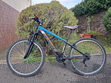 Bicicletta 26" mtb cambio SHIMANO ammortizzata