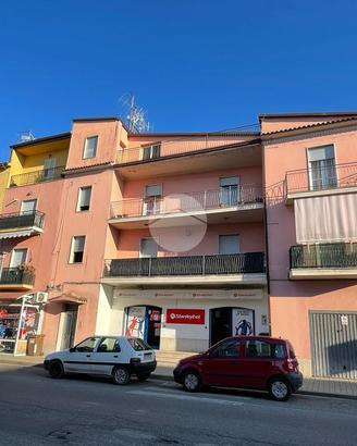 4 LOCALI A CORIGLIANO-ROSSANO