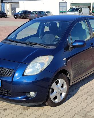 TOYOTA YARIS 2° serie 1.4 D-4D 2006 176000KM EURO4
