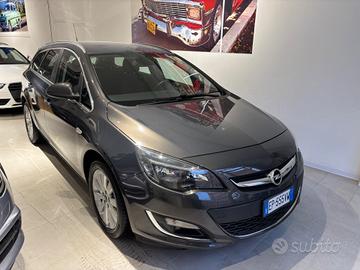 Opel Astra 1.7 CDTI 110CV Sports Tourer Cosmo