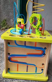 Cubo in legno Hape
