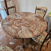 Tavolo in marmo