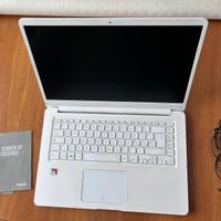 computer portatile ASUS