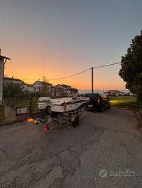 Barca open 40cv con carrello