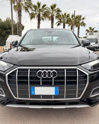 Audi Q5 35 TDI S tronic Business Advanced