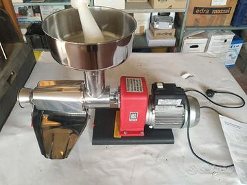 Spremipomodoro New O.M.R.A. OM-2820-5E 600 Watt