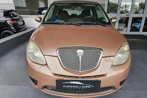 Lancia Ypsilon 1.2 Oro Giallo