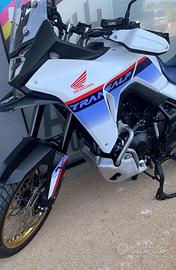 Appena tagliandata Honda XL 750 Transalp