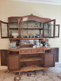 Credenza antica 