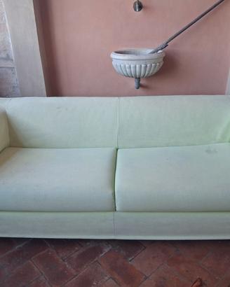 Divano 2 posti