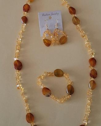 Collana, bracciale e orecchini, artigianali, pezzi