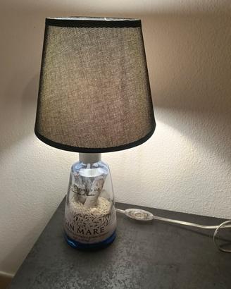 Lampada abatjour artigianale con bottiglia GinMare