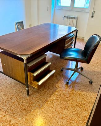 Scrivania dirigenziale MIM + archivio e poltroncin
