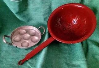 Attrezzi cucina in metallo anni '50