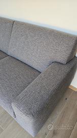 Divano Felis grigio, pagato 1500€