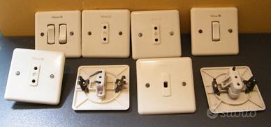 Prese - Interruttori vintage marca “Molveno (56)”