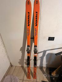 Sci Volkl 170 con attacchi marker