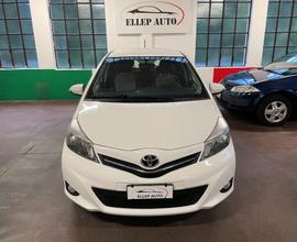 Toyota Yaris 1.0 5 porte NEOPATENTATI