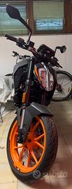 KTM Duke 125