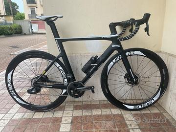 Bmc team machine aero R01