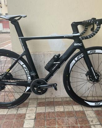Bmc team machine aero R01