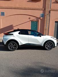 Toyota chr