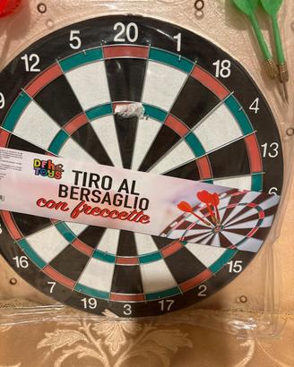 Tiro al bersaglio con freccette
