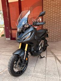 Honda X-ADV 750 2024