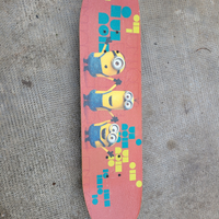 Skateboard Minions nuovo