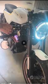 Ricambi Husqvarna Vitpilen Svartpilen 401 /KTM 390
