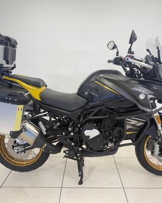 QJ MOTOR SRT 800 S