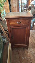 comodino in ciliegio 