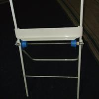 Portarotoli a pavimento