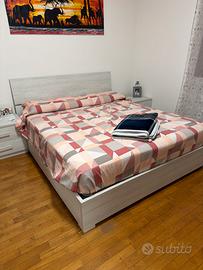 Letto matrimoniale contenitore