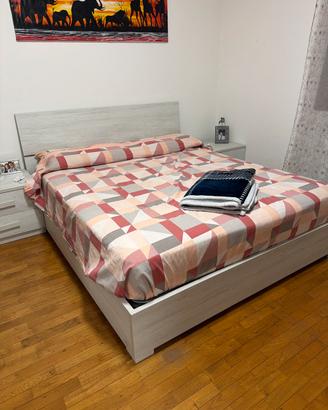 Letto matrimoniale contenitore