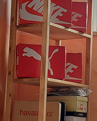 Scaffale in legno massello mobiletto espositore