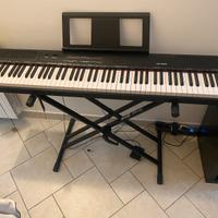 Piano 88 tasti semipesati e supporto