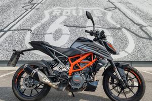 KTM DUKE 125