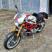 DUCATI Monster S4Rs Testastretta RS