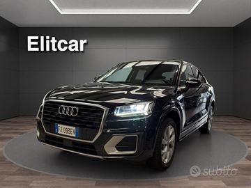 AUDI Q2 30 TDI Business