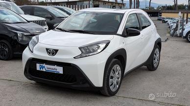TOYOTA Aygo X Active 1.0cc 72cv AUTOMATICA IOS/A