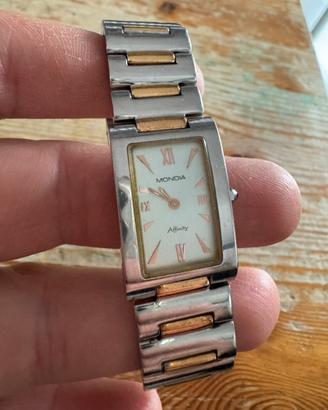 Mondia affinity quartz