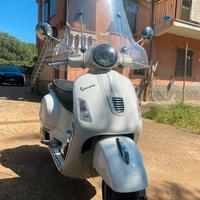 Vespa Gts 300