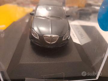 Lancia Delta Modellino Scala 1/43
