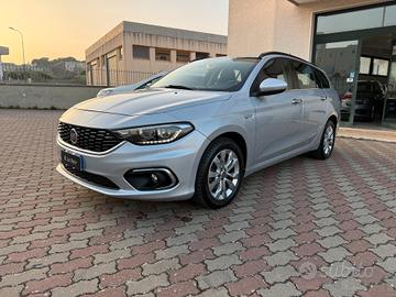 Fiat Tipo 1.6 Mjt S&S SW Business Navi CarPlay Sen