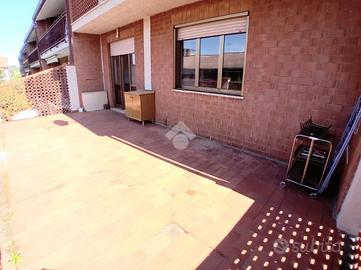 VILLA A SCHIERA D'ANGOLO A TERNI