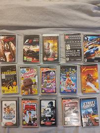 Lotto di 15 giochi per PlayStation PSP 