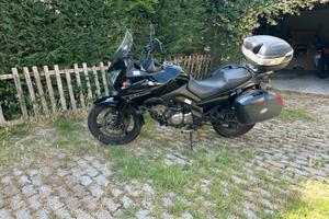 V STROM 650